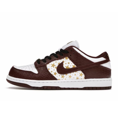 Dunk Low SB x Supreme 'Barkroot Brown'