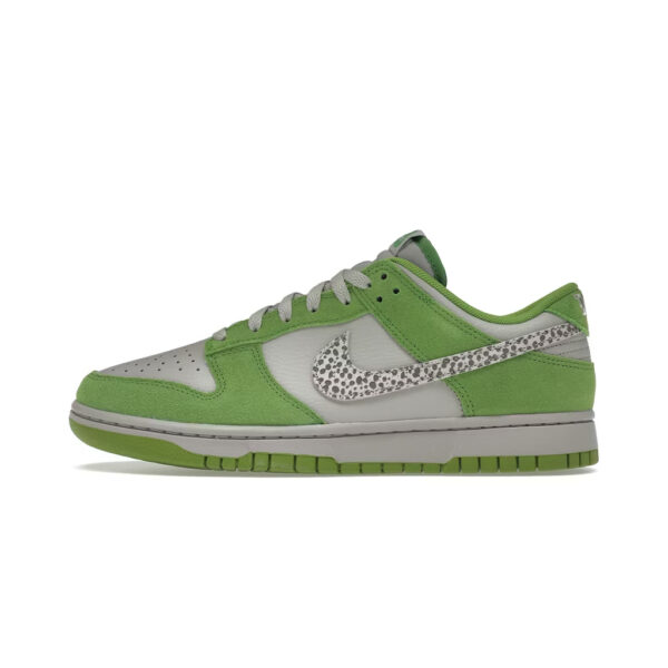 Dunk Low Safari Swoosh Chlorophyll
