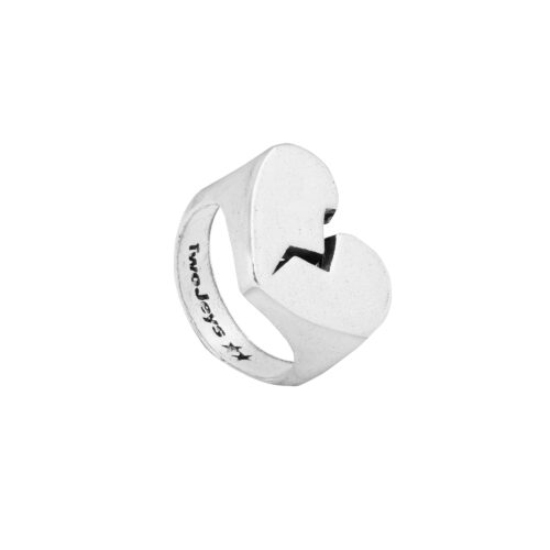 Twojeys: Broken Heart Ring